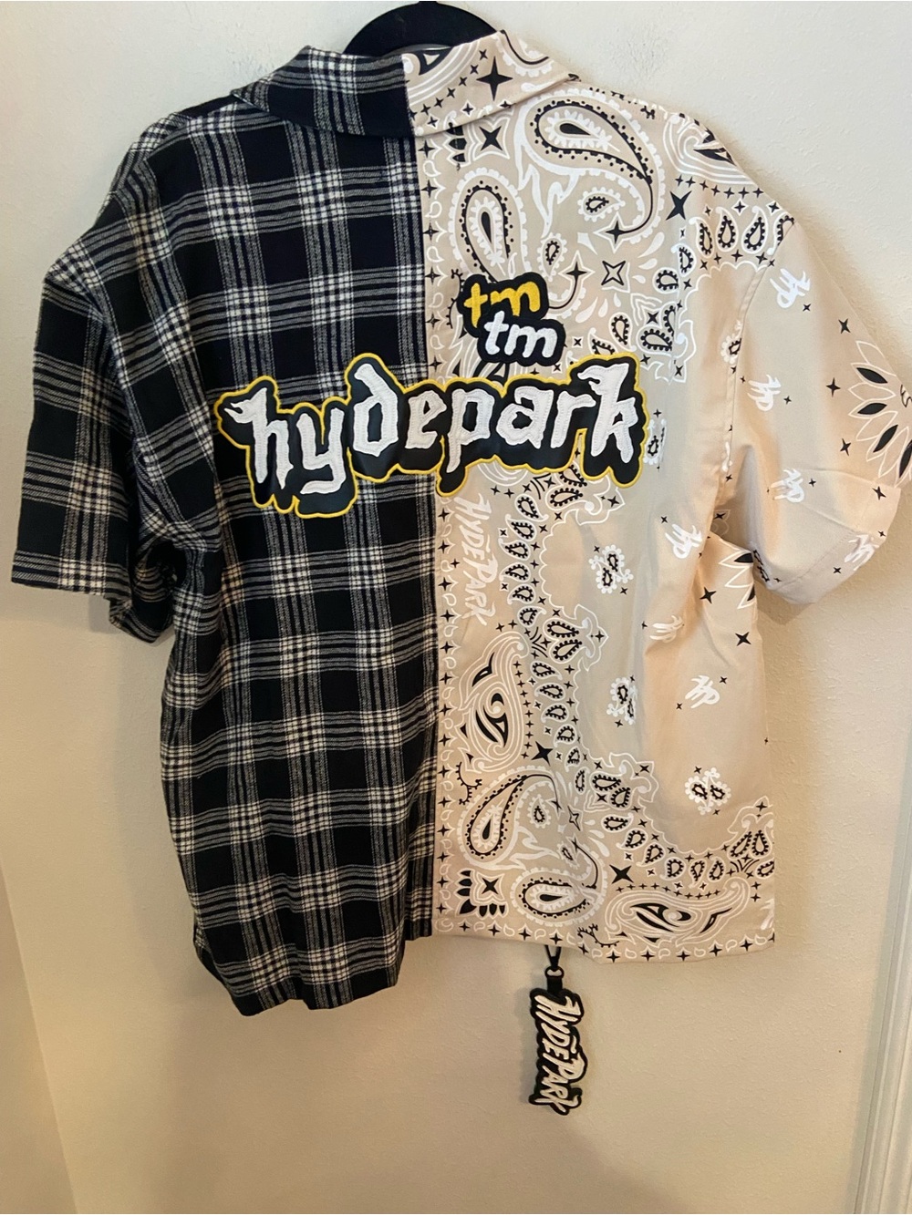 Hyde Park East LA Split Plaid Paisley Bandana Button Down Shirt - Picture 2 of 5